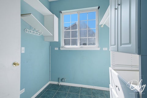 Tiny photo for 941 W CAMBRIDGE Court, Grayslake, IL 60030 (MLS # 12773819)