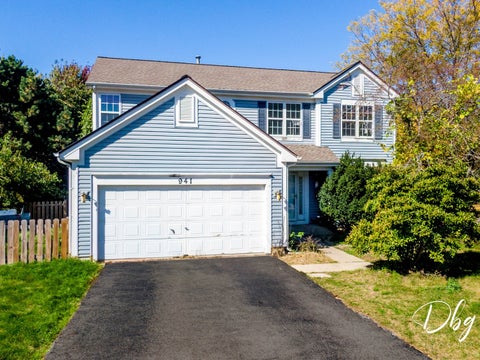 Tiny photo for 941 W CAMBRIDGE Court, Grayslake, IL 60030 (MLS # 12773819)