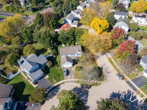 Tiny photo for 941 W CAMBRIDGE Court, Grayslake, IL 60030 (MLS # 12773819)