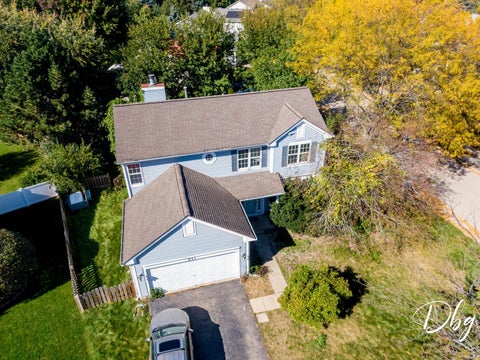 Tiny photo for 941 W CAMBRIDGE Court, Grayslake, IL 60030 (MLS # 12773819)