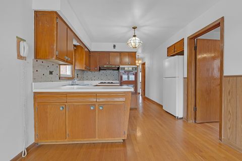 Tiny photo for 4414 N Nagle Avenue, Harwood Heights, IL 60706 (MLS # 12610714)