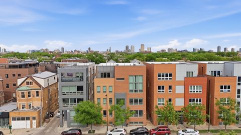 Photo of 2743 N Ashland Avenue #1S, Chicago, IL 60614 (MLS # 12659860)