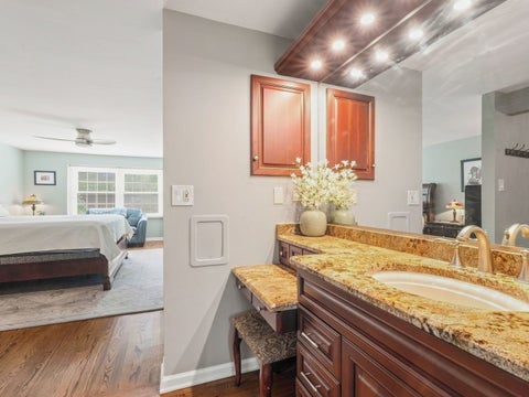 Tiny photo for 19w082 Avenue Barbizon, Oak Brook, IL 60523 (MLS # 12729770)