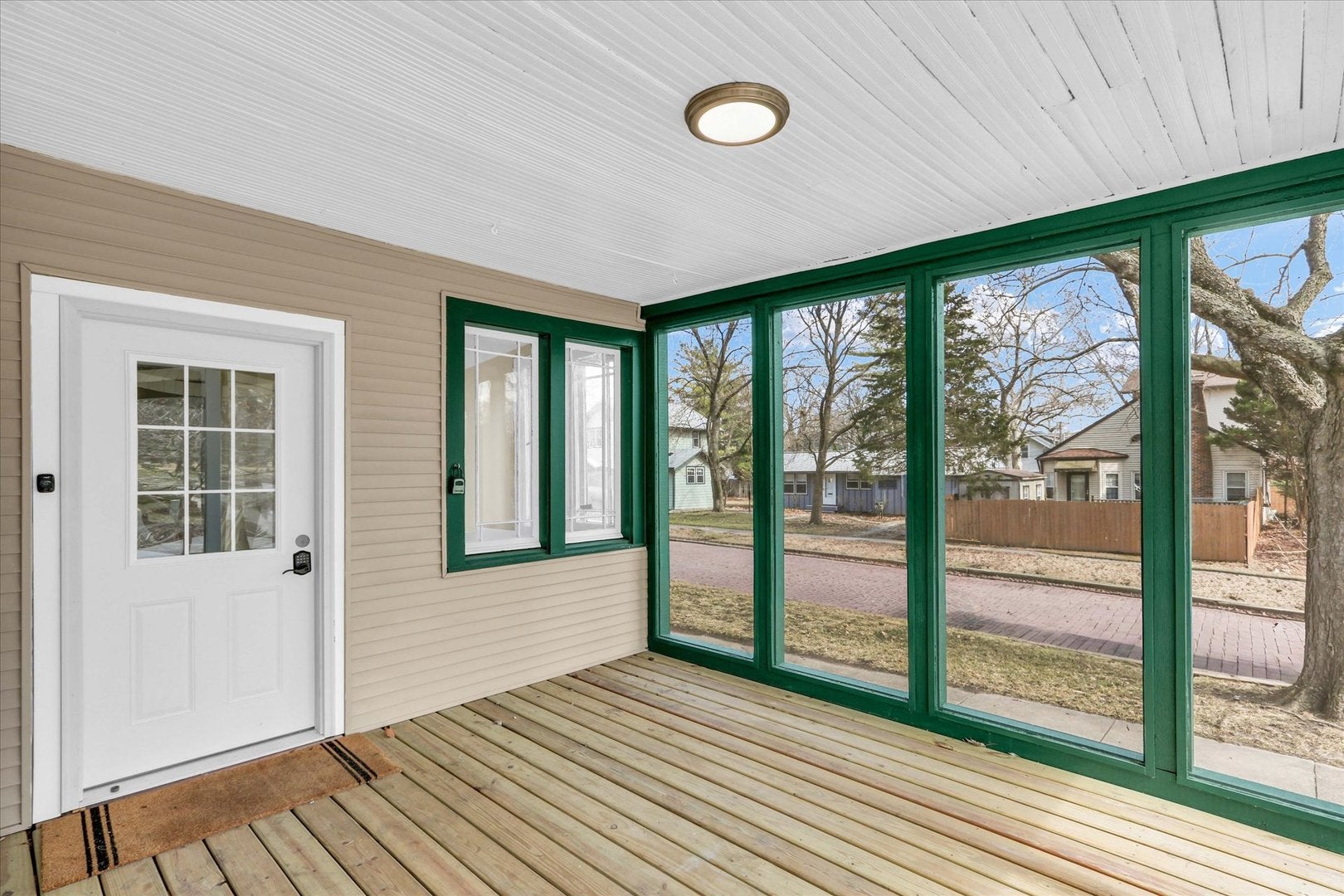502 W John Street