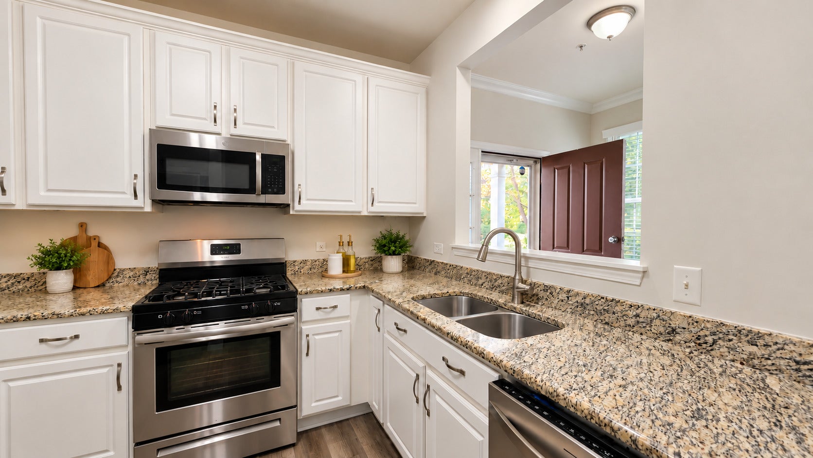 1216 N Brookdale Drive 1216