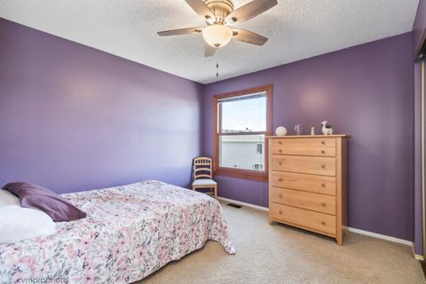 Tiny photo for 832 Kansas Street, Carol Stream, IL 60188 (MLS # 12582143)