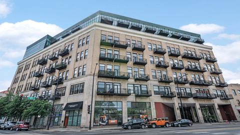 1645 W Ogden Avenue 323 Chicago IL 60612