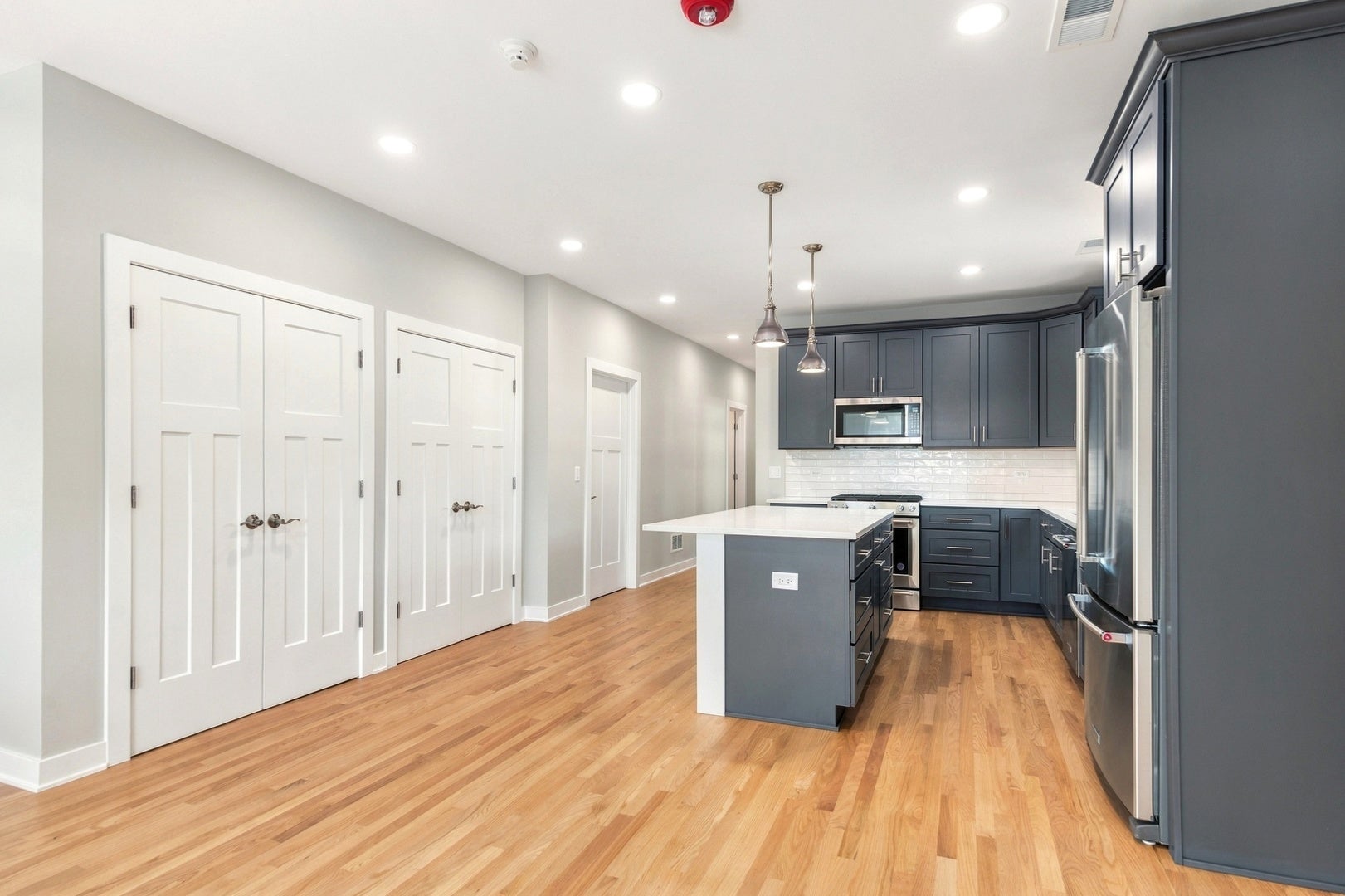 20 W Jefferson Avenue 2