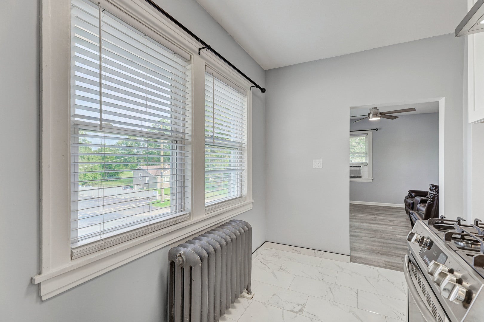 6 S Monterey Avenue A