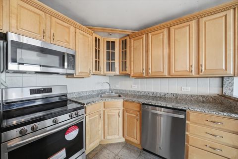 Tiny photo for 5445 N Sheridan Road #1603, Chicago, IL 60640 (MLS # 12590852)