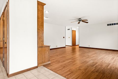 Tiny photo for 302 Kelly Drive, Normal, IL 61761 (MLS # 12628601)