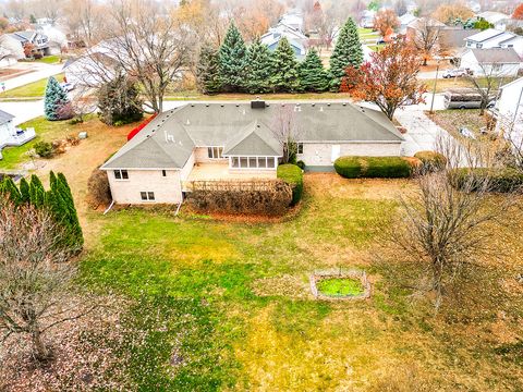 Tiny photo for 302 Kelly Drive, Normal, IL 61761 (MLS # 12628601)