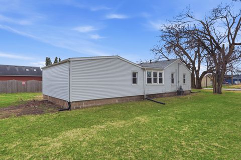 Tiny photo for 4120 4th Street, East Moline, IL 61244 (MLS # 12594881)