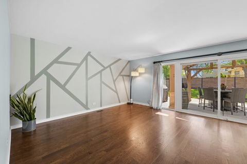 Tiny photo for Hoffman Estates, IL 60169 (MLS # 12629753)