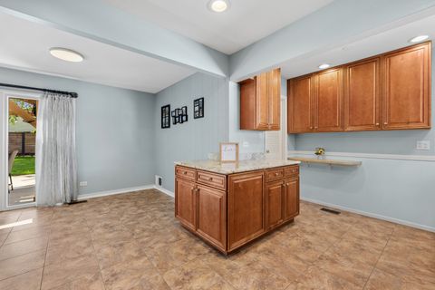 Tiny photo for Hoffman Estates, IL 60169 (MLS # 12629753)
