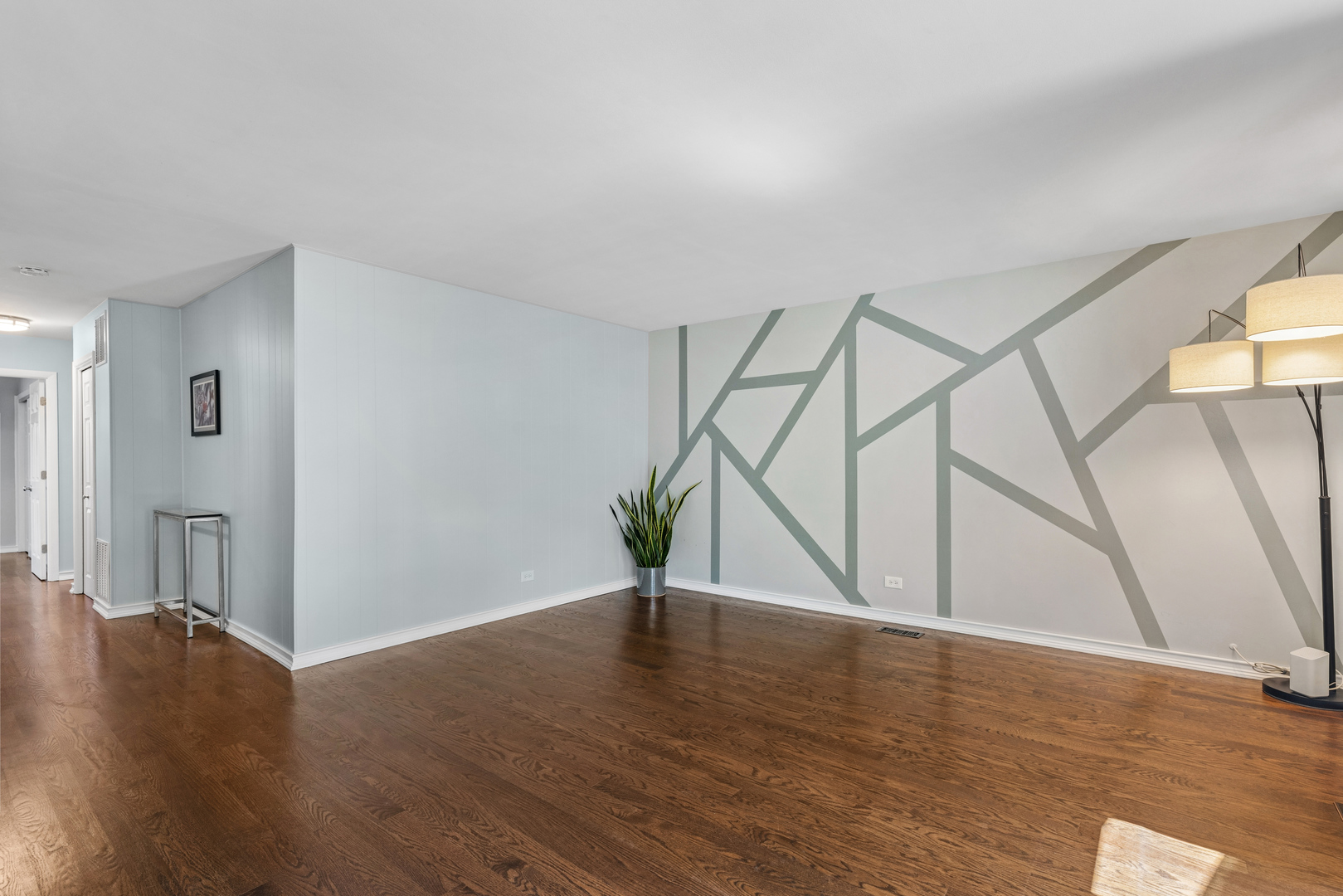 385 Lafayette Lane