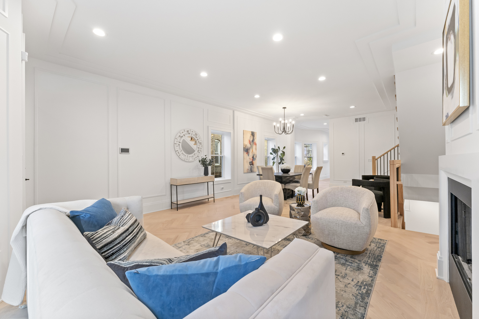1254 W Norwood Street