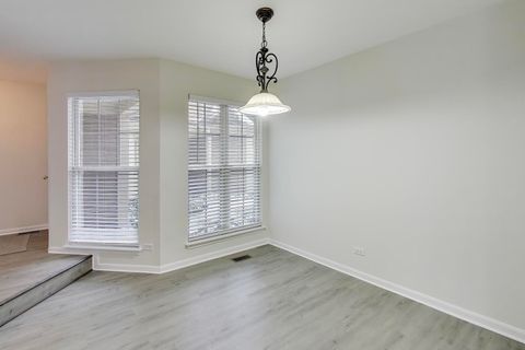 Tiny photo for 716 Clover Hill Court, Elk Grove Village, IL 60007 (MLS # 12526005)