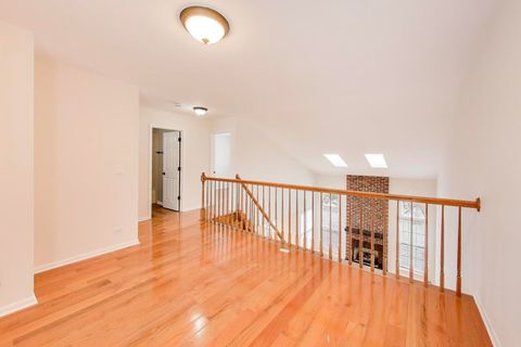 Tiny photo for 716 Clover Hill Court, Elk Grove Village, IL 60007 (MLS # 12526005)