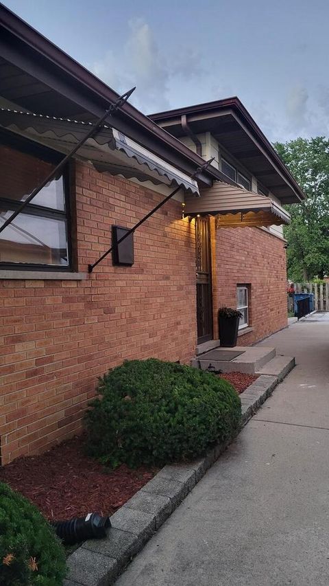 Tiny photo for 251 S Mayfair Place, Chicago Heights, IL 60411 (MLS # 12482163)