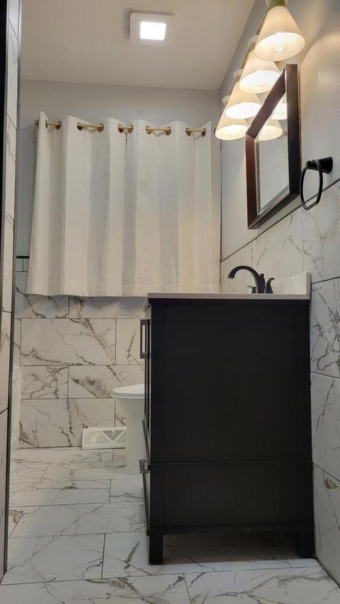 Tiny photo for 251 S Mayfair Place, Chicago Heights, IL 60411 (MLS # 12482163)