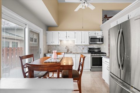 Tiny photo for 4029 187 Place, Country Club Hills, IL 60478 (MLS # 12599098)