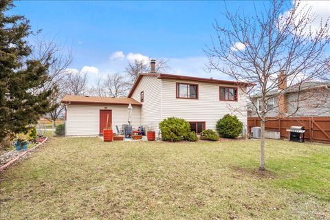 Tiny photo for 4029 187 Place, Country Club Hills, IL 60478 (MLS # 12599098)
