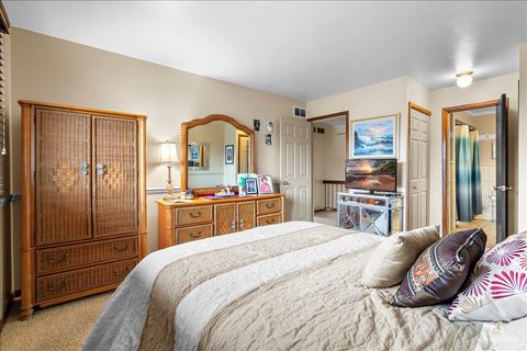 Tiny photo for 4029 187 Place, Country Club Hills, IL 60478 (MLS # 12599098)