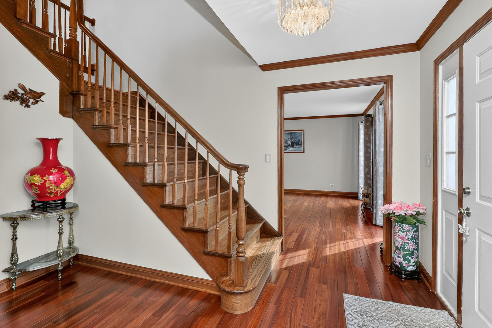 6081 BROOKLINE Court