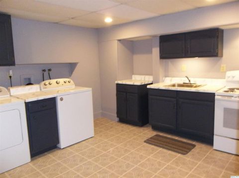 Tiny photo for 2801 W Bluff Ct. Ct, Quincy, IL 62305 (MLS # 12591467)