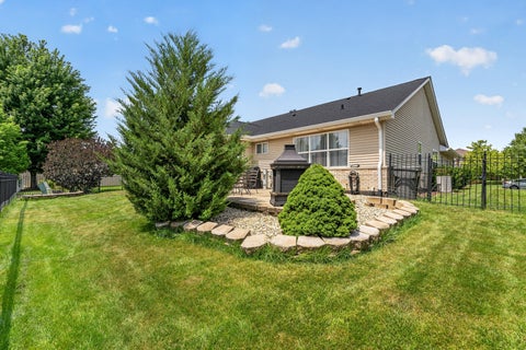Tiny photo for 16709 KAREN SPRINGS Drive, Lockport, IL 60441 (MLS # 12738942)