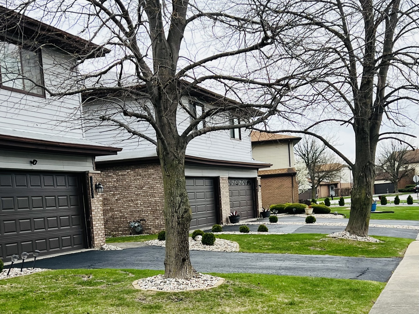 19629 Lake Shore Drive