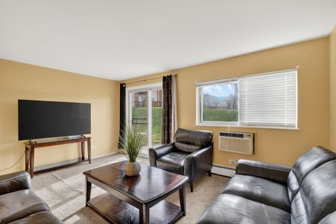 Tiny photo for 706 Marilyn Avenue #107, Glendale Heights, IL 60139 (MLS # 12603296)