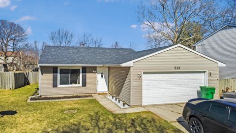 Photo of 812 Mulford Lane, Joliet, IL 60431 (MLS # 12589807)