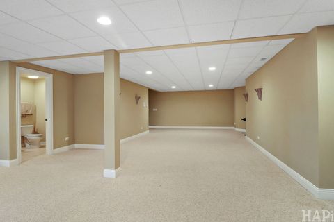 Tiny photo for 1 Terra Vita Drive, South Barrington, IL 60010 (MLS # 12499858)