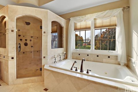 Tiny photo for 1 Terra Vita Drive, South Barrington, IL 60010 (MLS # 12499858)