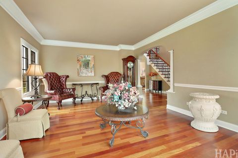 Tiny photo for 1 Terra Vita Drive, South Barrington, IL 60010 (MLS # 12499858)