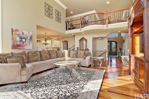 Tiny photo for 1 Terra Vita Drive, South Barrington, IL 60010 (MLS # 12499858)