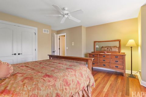 Tiny photo for 1 Terra Vita Drive, South Barrington, IL 60010 (MLS # 12499858)