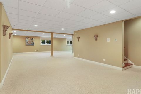 Tiny photo for 1 Terra Vita Drive, South Barrington, IL 60010 (MLS # 12499858)