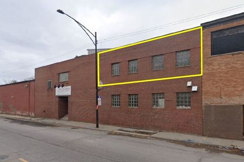 2455 W Grand Avenue Chicago IL 60612