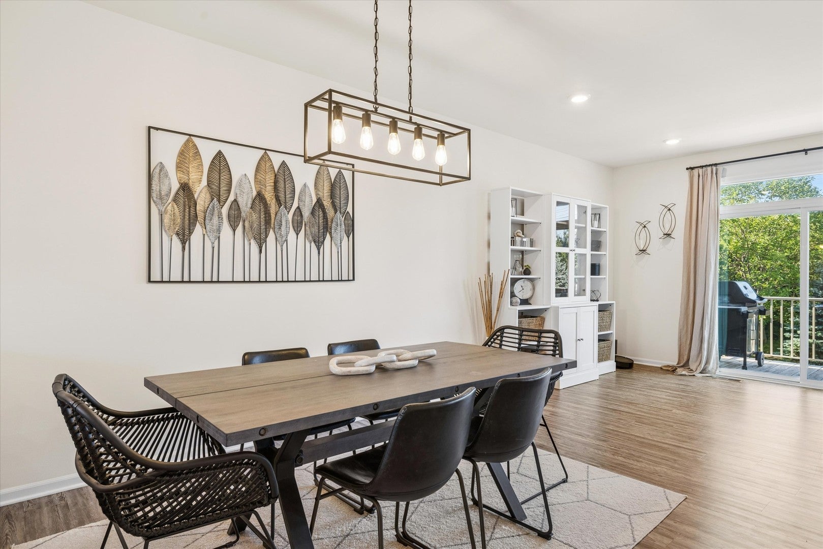 558 Cimmaron Circle