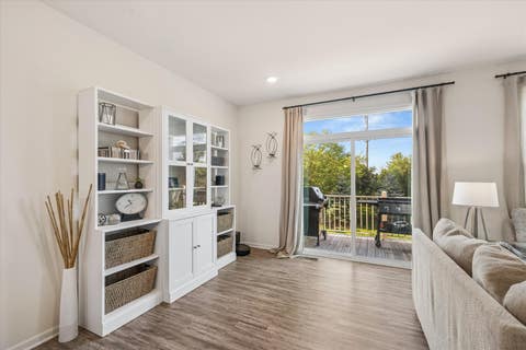 Tiny photo for 558 Cimmaron Circle, Crystal Lake, IL 60012 (MLS # 12697150)
