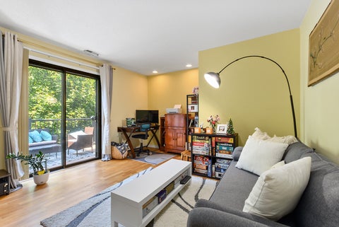 Tiny photo for 713 Elizabeth Drive #24-D, Wood Dale, IL 60191 (MLS # 12764627)