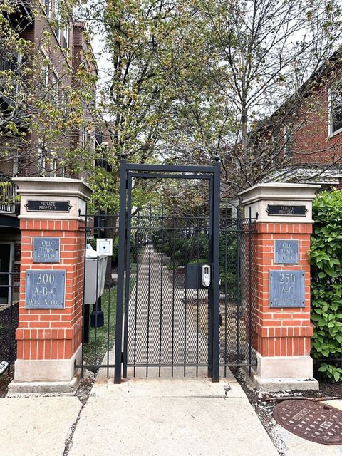 300 W Scott Street 601 Chicago IL 60610