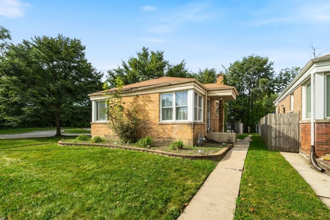 Tiny photo for 337 W 146th Street, Riverdale, IL 60827 (MLS # 12759788)