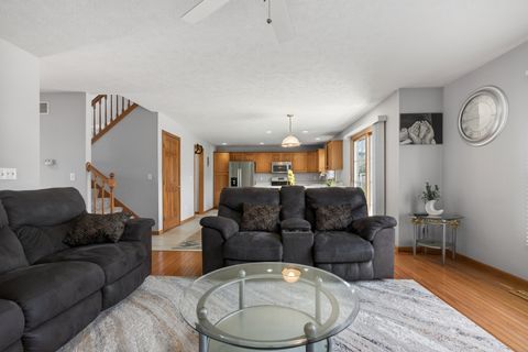 Tiny photo for 1503 Broad Creek Road, Bloomington, IL 61704 (MLS # 12619702)