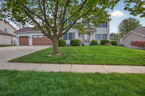 Tiny photo for 1503 Broad Creek Road, Bloomington, IL 61704 (MLS # 12619702)