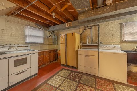 Tiny photo for 3908 W 76th Place, Chicago, IL 60652 (MLS # 12591316)