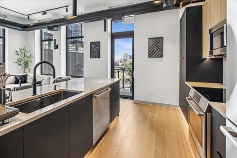 Tiny photo for 740 W Fulton Street #614, Chicago, IL 60661 (MLS # 12667566)